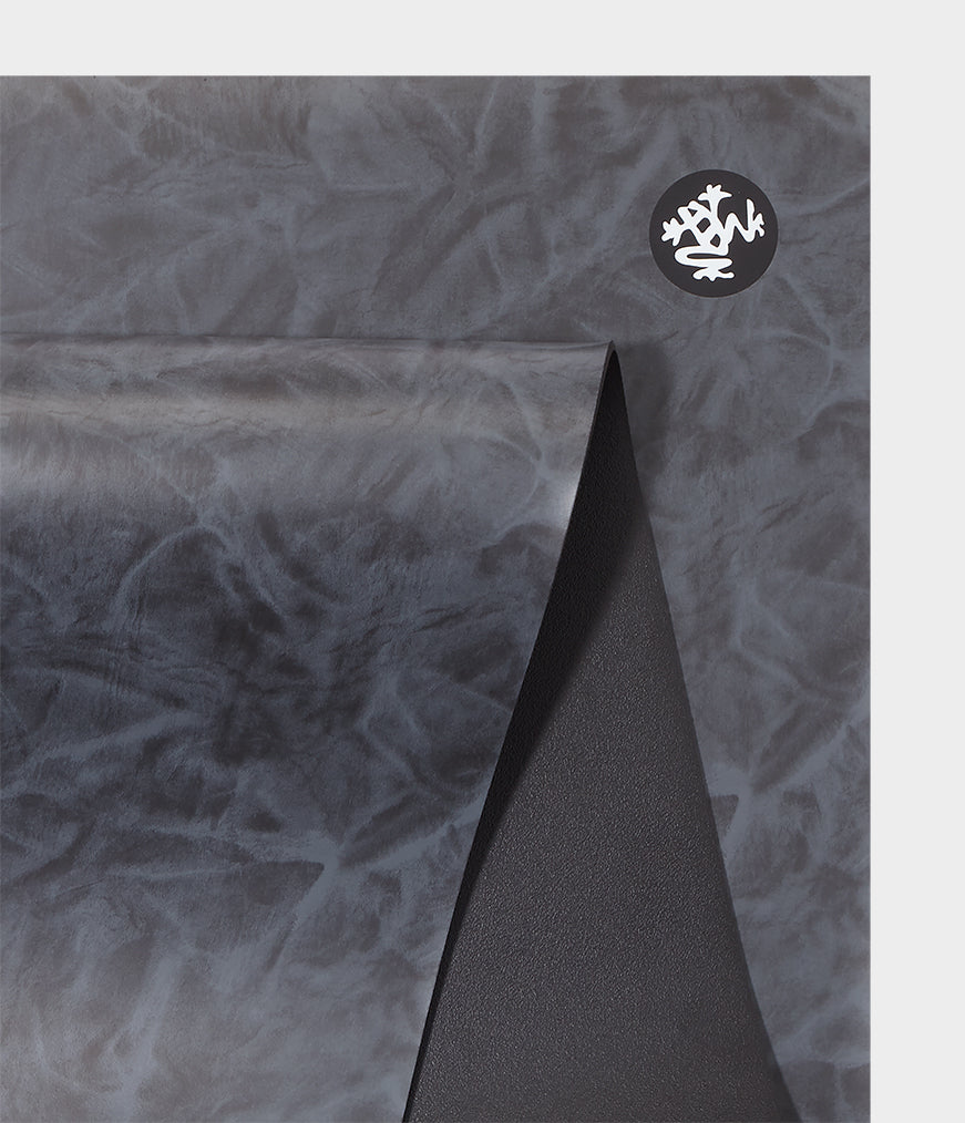 Carbon-Marbled
